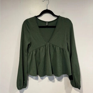 Green peplum long sleeve sweater